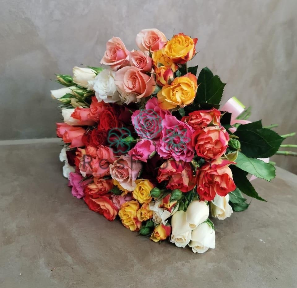 Букет цветов из: Розы в Урвани