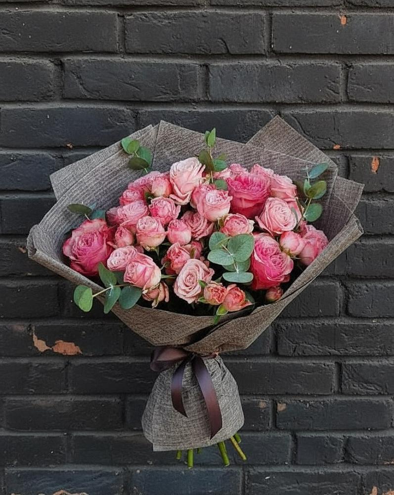 Букет цветов из: Розы в Урвани