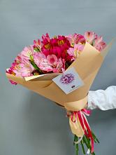 Букет цветов из:  Альстромерии в Урвани