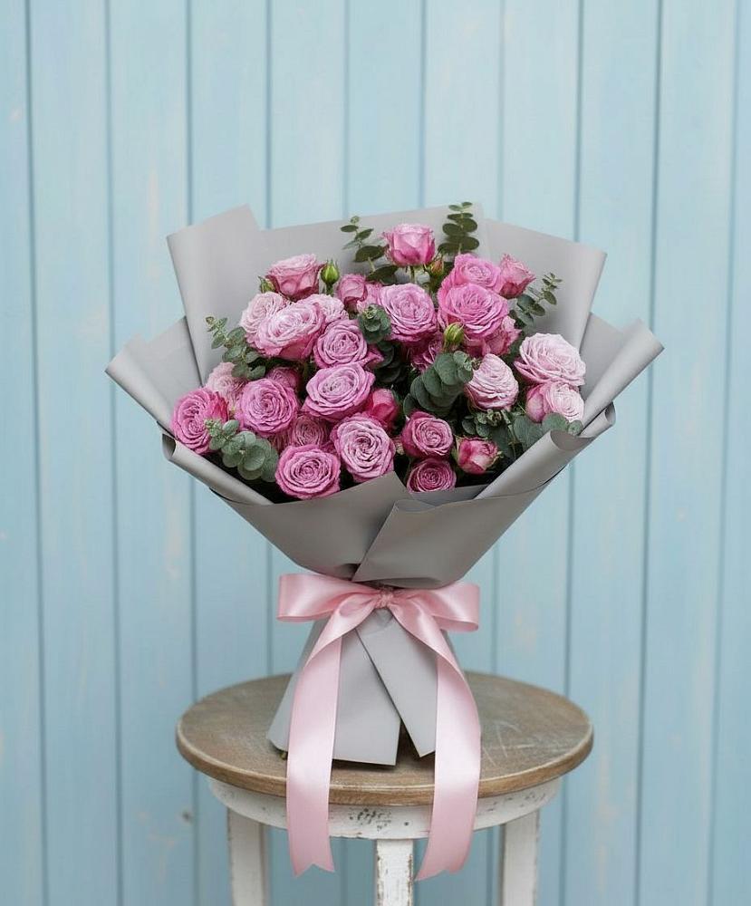 Букет цветов из: Розы в Урвани