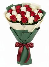 Букет Микс из красных и белых роз #REPLACE_PRED# Урвани