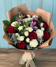 Букет цветов из:  Розы и Альстромерии в Урвани
