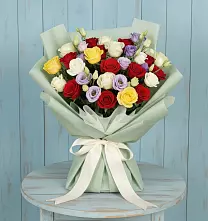 Букет цветов из:  Розы в Урвани