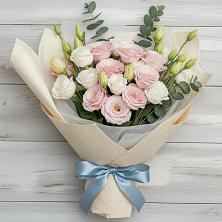 Букет цветов из:  Лизиантусы в Урвани