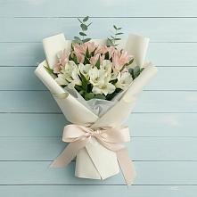 Букет цветов из:  Альстромерии #REPLACE_PRED# Урвани