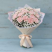 Букет цветов из:  Гвоздики в Урвани