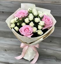 Букет цветов из:  Розы в Урвани