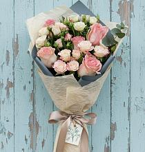 Букет цветов из:  Розы в Урвани