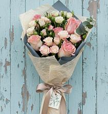 Букет цветов из:  Розы в Урвани