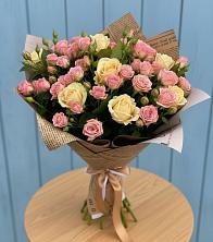 Букет цветов из:  Розы в Урвани