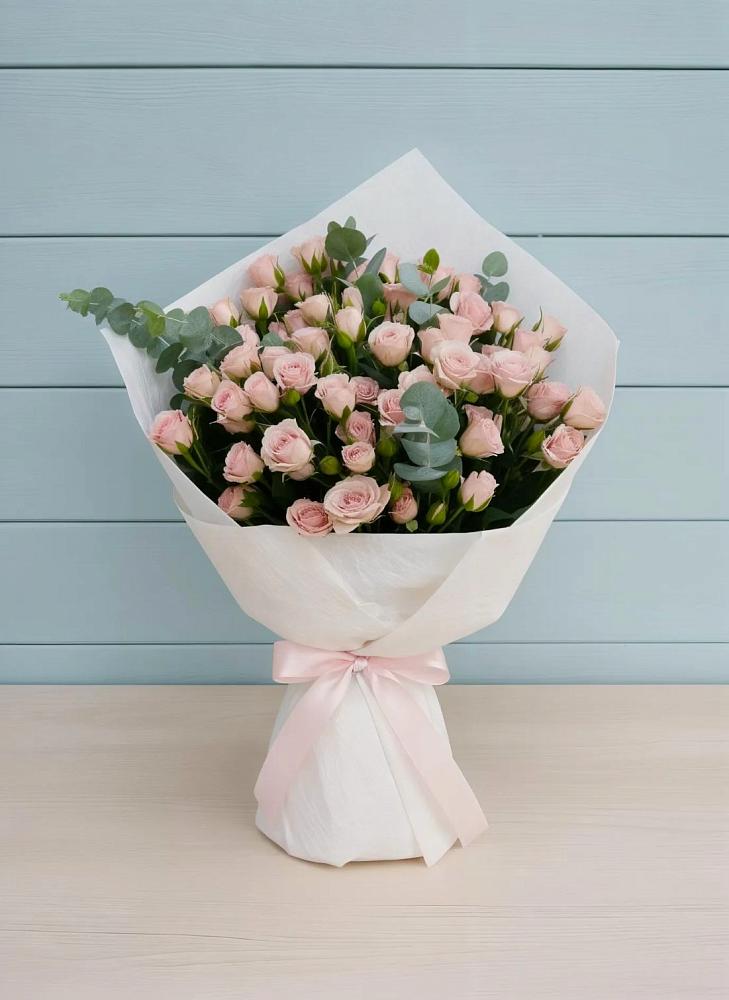 Букет цветов из: Розы в Урвани