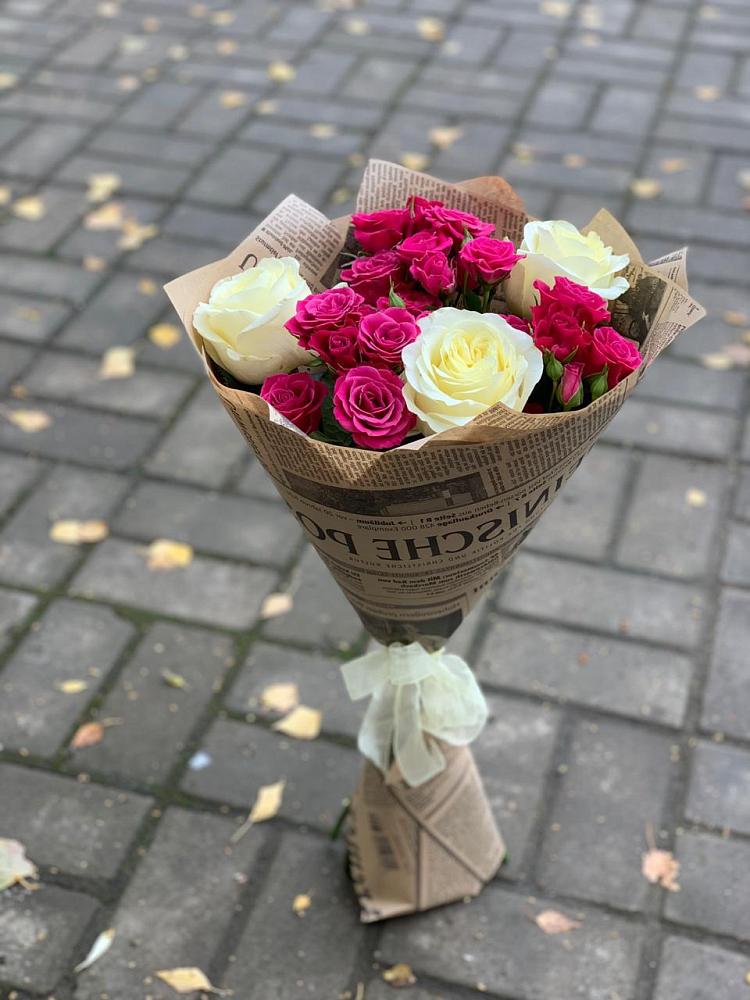 Букет цветов из: Розы в Урвани