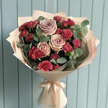Букет цветов из:  Гвоздики и Розы #REPLACE_PRED# Урвани