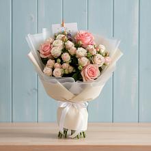 Букет цветов из:  Розы в Урвани